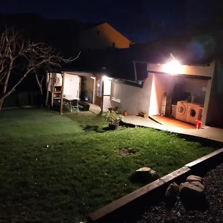 El Castillo Hostel *